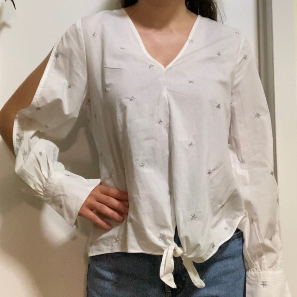 Lucky Brand V-Neck Cotton Embroidered Stars Cut Out Seeve Blouse